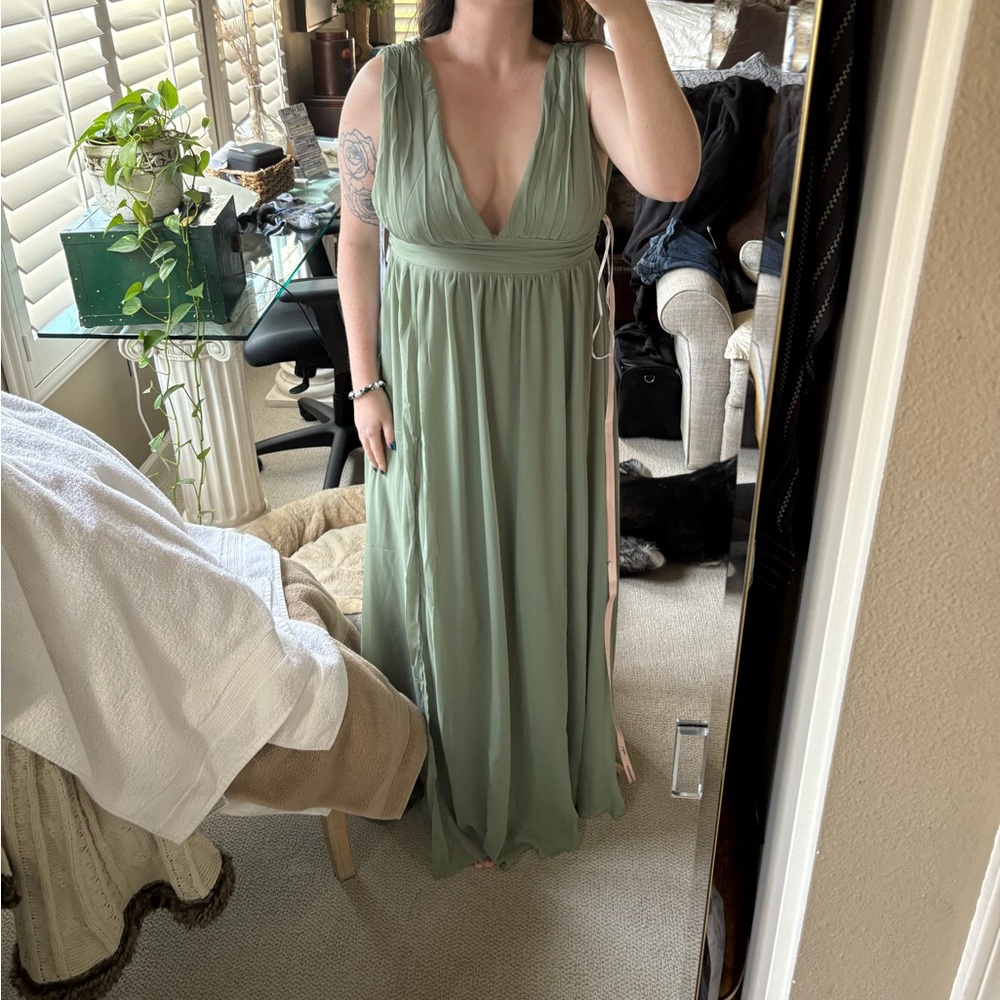 Lulu's Sage Green Maxi Dress